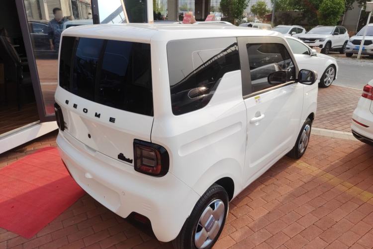 Used Geely Galaxy Panda 2024 Panda Mini 200km Endurance Bear Rear Right 45 Deg