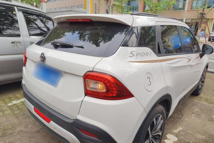 Used Brilliance V3 2015 1.5T Automatic Flagship Model Rear Right 45 Deg