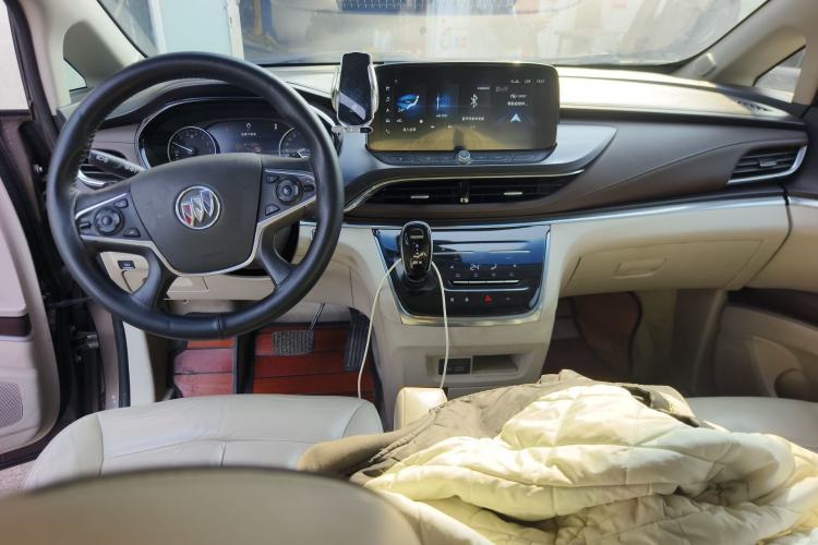 Used Buick GL8 2020 Land Business Class 652T Luxury Model
