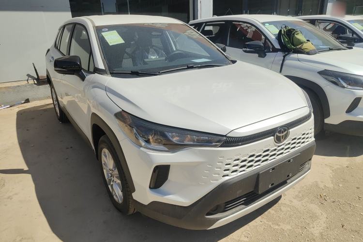 Used Toyota Corolla Cross 2026 Model 2.0L Pioneer Edition
