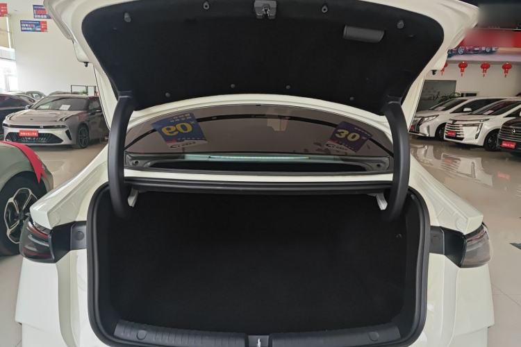 Used BYD Seal 06 New Energy 2025 DM-i Smart Drive 120KM Deluxe Model
