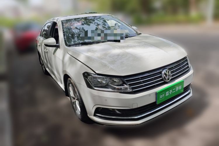 Used Volkswagen Lavida 2017 1.6L Manual Comfort Edition