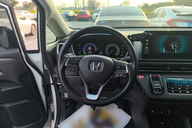 Used Honda Elysion 2022 2.0L eHEV Luxury Edition