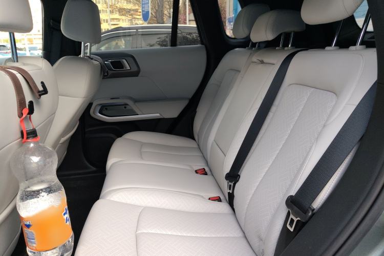 Used Formula Leopard Titanium 3 2025 501 km All-Wheel Drive Intelligent Driving Max Edition Interior 4