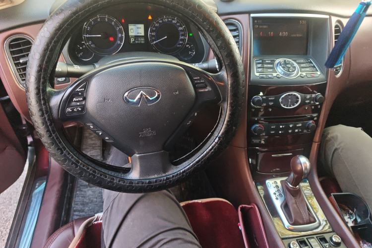 Used Infiniti EX 2013 EX25 Two-Wheel-Drive Luxury Edition