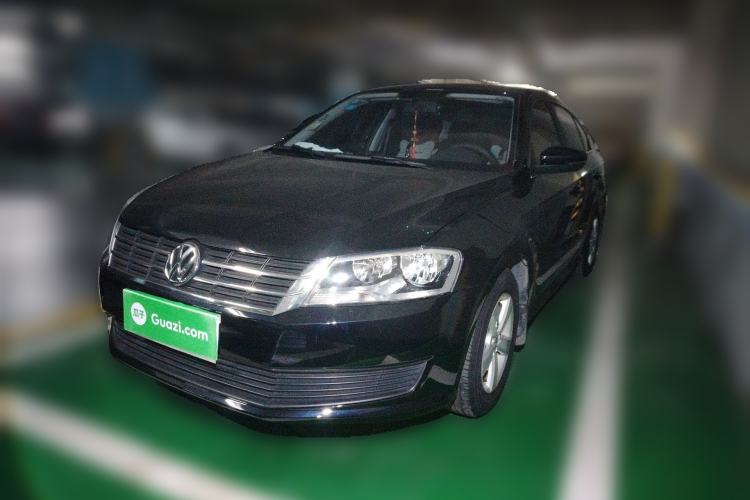 Used Volkswagen Lavida 2013 Revised Classic 1.6L Automatic Fashion Edition