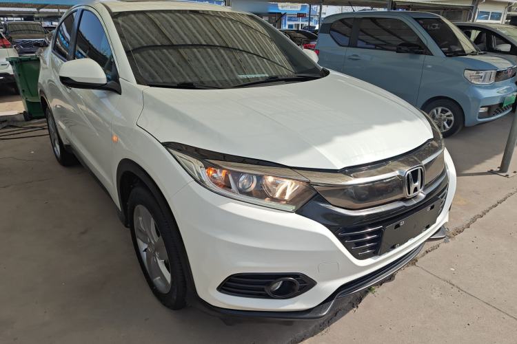 Used Honda Vezel 2020 1.5L CVT Elite Edition Front Right 45 Deg