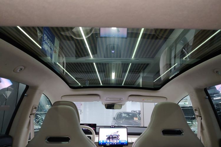 Used Hima Luxeed R7 2024 All-Electric 736 km Ultra