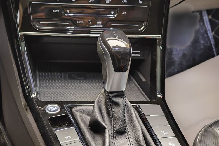 Used Volkswagen Passat New Energy 2022 430 PHEV Hybrid Luxury Edition