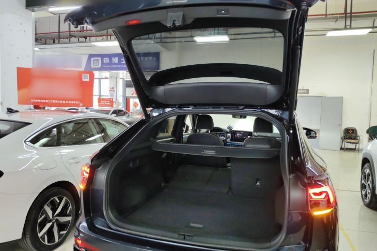 Used Volkswagen Tayron X 2023 Revised 380TSI Four-Wheel Drive Flagship Smart Edition Trunk