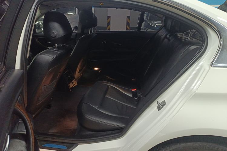 Used BMW 3 Series 2014 320Li Luxury Design Package