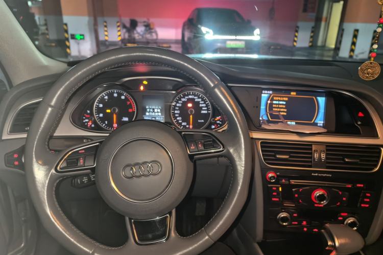 Used Audi A4L 2016 35 TFSI Collector's Edition Automatic Standard Model