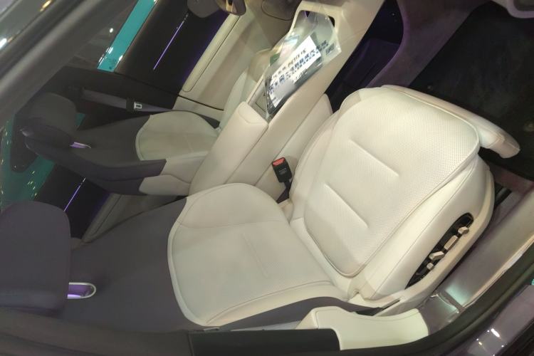 Used Avatr 12 2024 650 Three-Laser Four-Wheel Drive Performance Edition