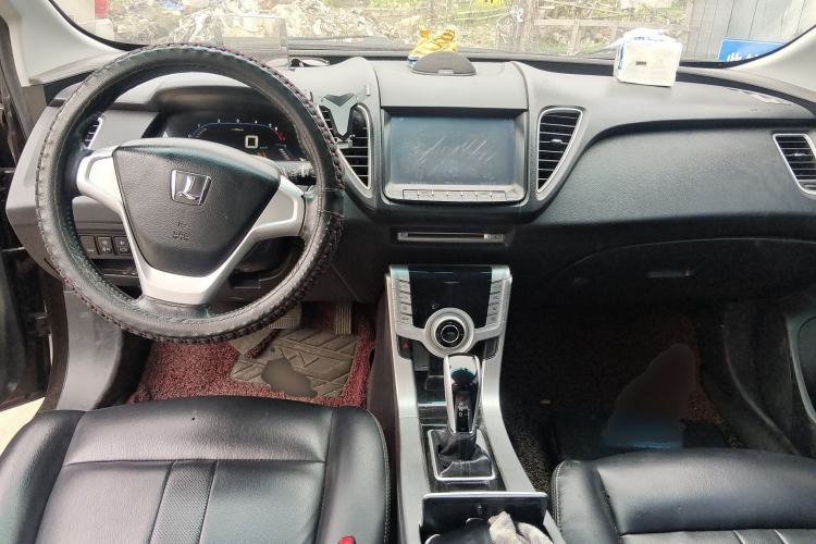 Used Luxgen 5 2014 Honor Navigation Edition 1.8T Automatic Luxury Model