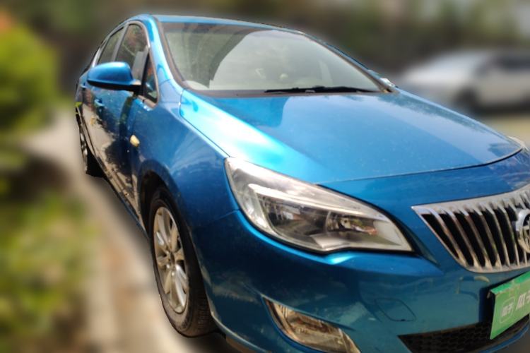 Used Buick GT 2012 XT 1.6L Manual Entry-Level Model