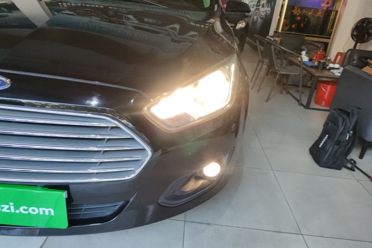 Used Ford Escort 2017 Happiness Edition 1.5L Automatic Fashion Version