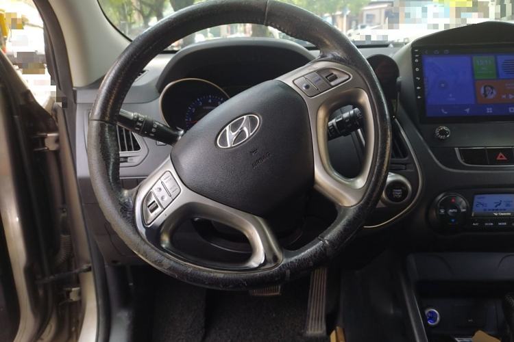 Used Hyundai ix35 2010 2.0L Automatic Two-Wheel Drive Elite Edition GLS