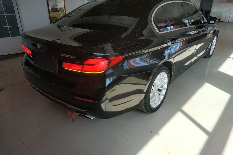 Used BMW 5 Series 2022 Restyled 525Li Luxury Package
