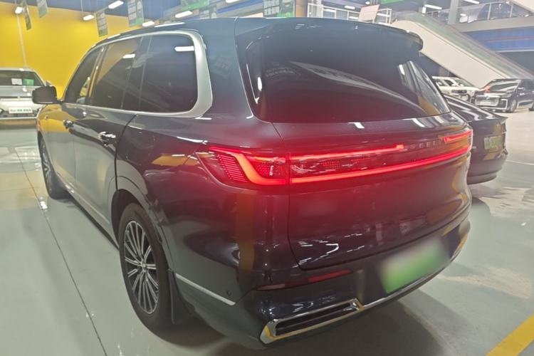 Used Geely Galaxy M9 2025 Model 210km Four-Wheel-Drive Leading Edition

