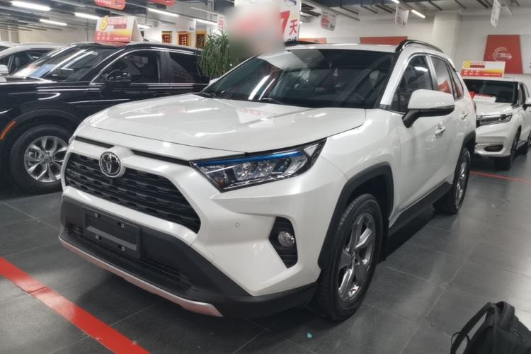 Used Toyota RAV4 2022 2.0L CVT Two-Wheel Drive Fashion Plus Edition