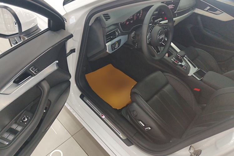 Used Audi A4L 2024 40 TFSI Fashion Dynamic Model