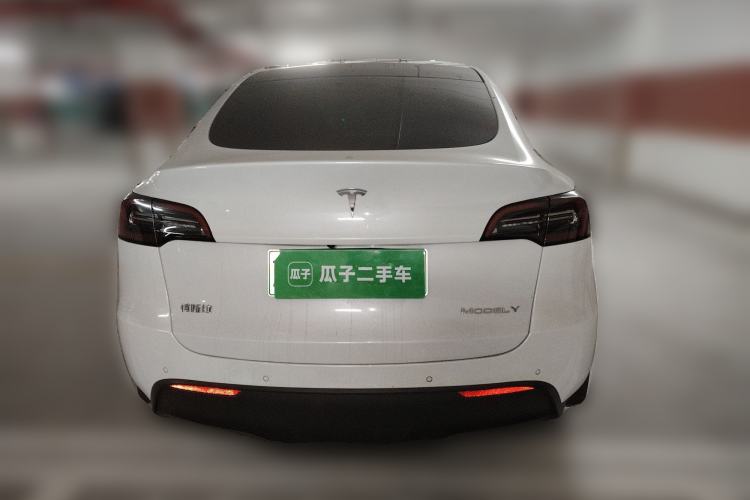 Used Tesla Model Y 2021 Long-Range All-Wheel-Drive Version