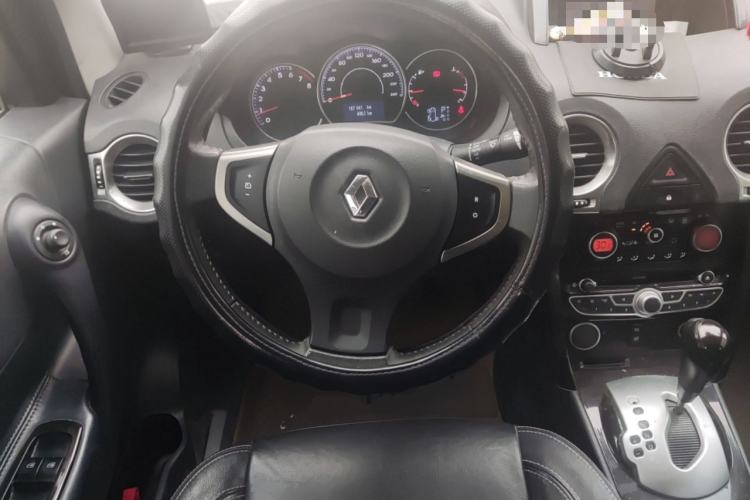 Used Renault Koleos 2012 2.5L Two-Wheel Drive Comfort Edition with Navigation