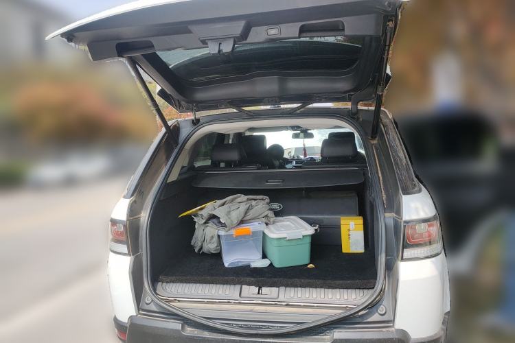 Used Land Rover Range Sport 2015 3.0 SDV6 HSE Trunk