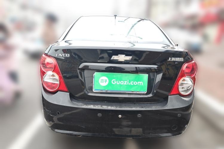 Used Chevrolet Aveo Sonic 2011 Sedan 1.4L Manual Transmission SE
