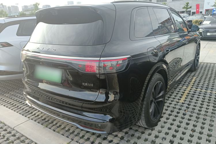 Used Hima AITO M8 2025 Extended-Range Ultra Version 53.4 kWh 5-Seater Edition Rear Right 45 Deg