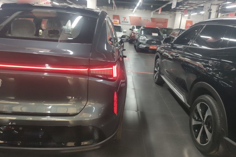 Used Livan 7 2023 605 km ZHU FENG
