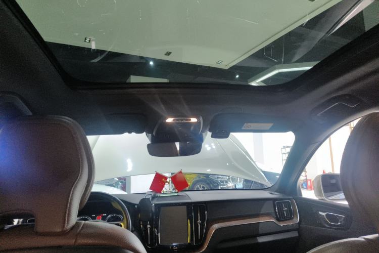 Used Volvo XC60 2021 T5 4x4 Smart Luxury Edition