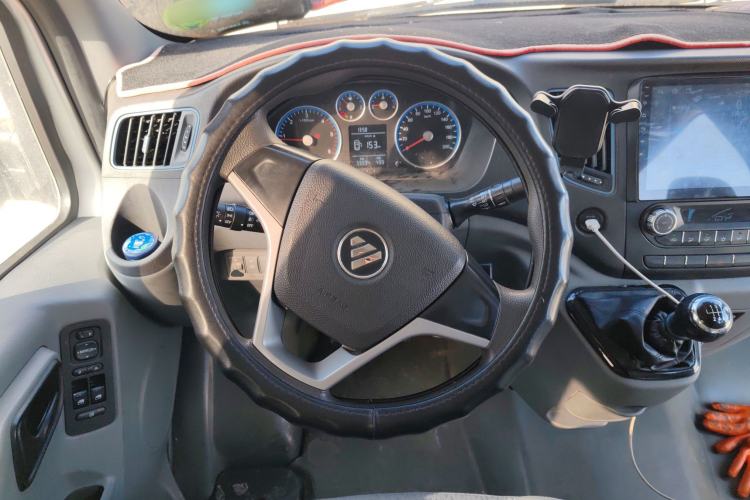 Used Foton Toano 2021 2.0T Manual Tongtu Long Wheelbase Mid-Height 5/6/7-Seater 4F20TC3 Steering Wheel