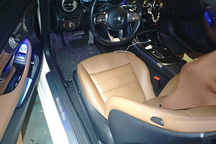 Used Mercedes-Benz C-Class 2019 C 260 Coupe Driver Seat