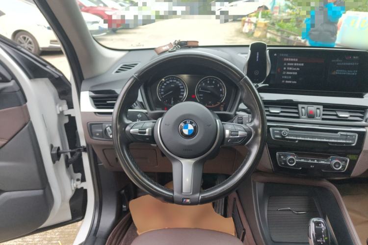 Used BMW X1 2022 sDrive25Li Leading Model
