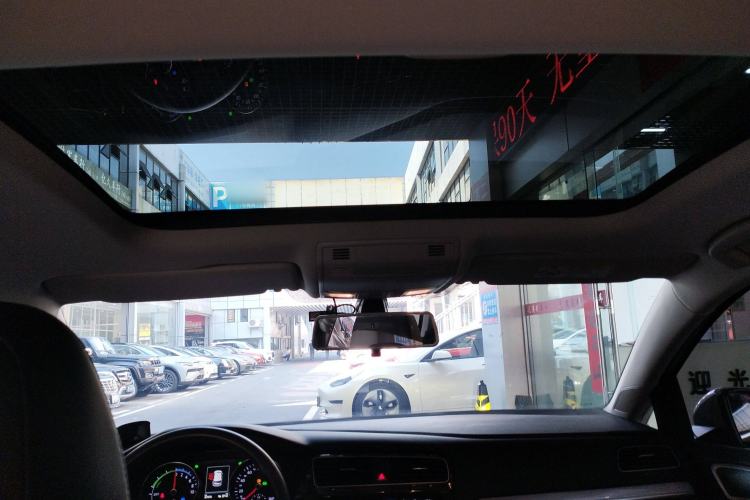 Used Volkswagen Golf Pure Electric 2020 Chari