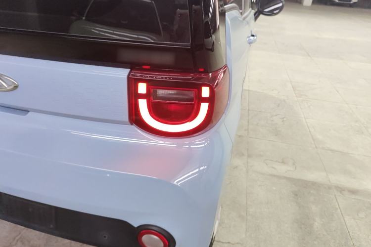 Used Chery QQ Ice Cream 2022 120km Conical Shape Lithium Iron Phosphate