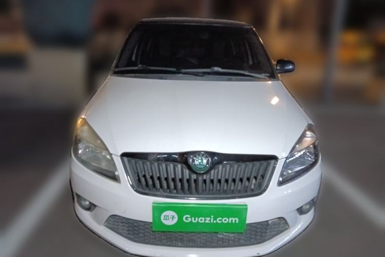 Used Skoda Fabia 2011 1.6L Automatic Cool Black Edition