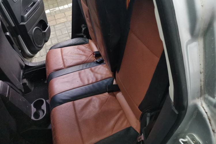 Used Jeep Compass 2012 2.4L four-wheel-drive sport version