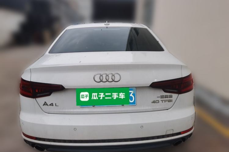 Used Audi A4L 2018 30th Anniversary Edition 40 TFSI Fashion Model
