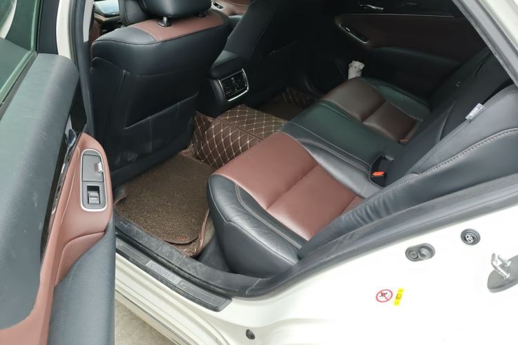 Used Toyota Crown 2018 2.0T Sport Edition Left Rear Seat