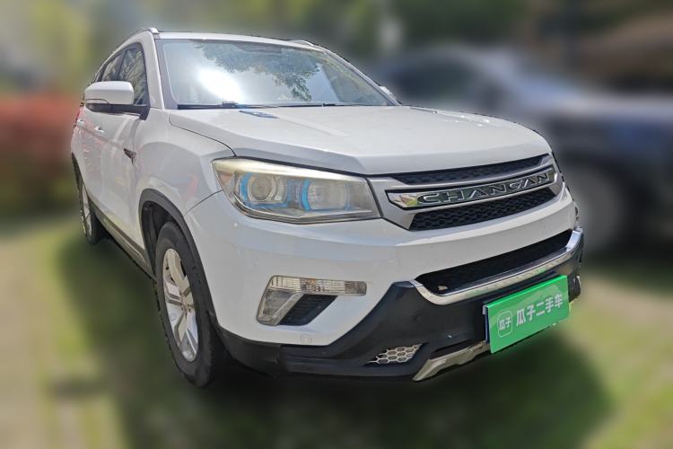 Used CHANGAN CS75 2014 2.0L Manual Luxury Version China IV Standard
