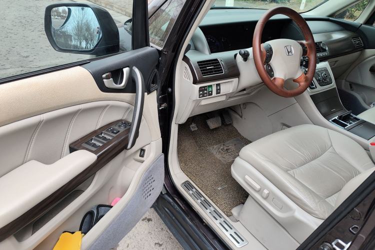 Used Honda Elysion 2015 2.4L VTi-S Prestige Edition