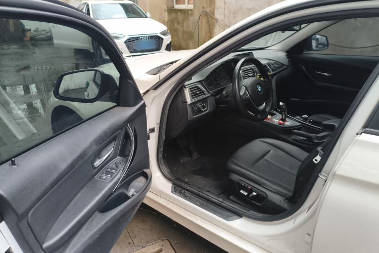 Used BMW 3 Series 2016 316i Fashion Model