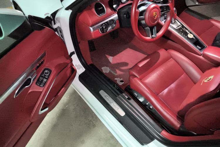 Used Porsche 718 2016 Cayman 2.0T