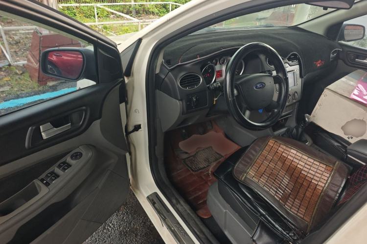 Used Ford Focus 2013 Hatchback Classic 1.8L Manual Base Model Driver Seat