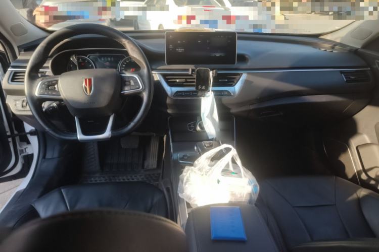 Used Hongqi H5 2020 1.5T DCT Flagship Edition Center Console