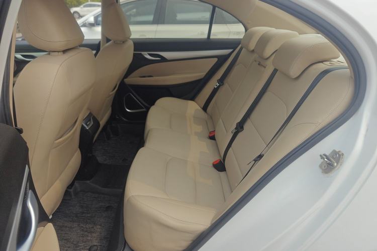 Used Geely Auto Emgrand 2018 1.5L Manual Luxury Model
