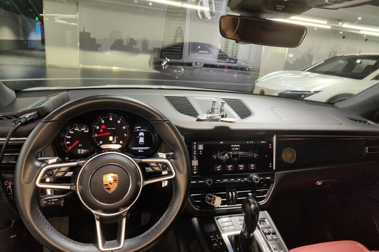 Used Porsche Macan 2018 Macan 2.0T
