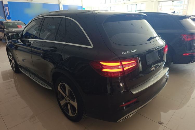 Used Mercedes-Benz GLC 2017 GLC 300 4MATIC Sport Edition
